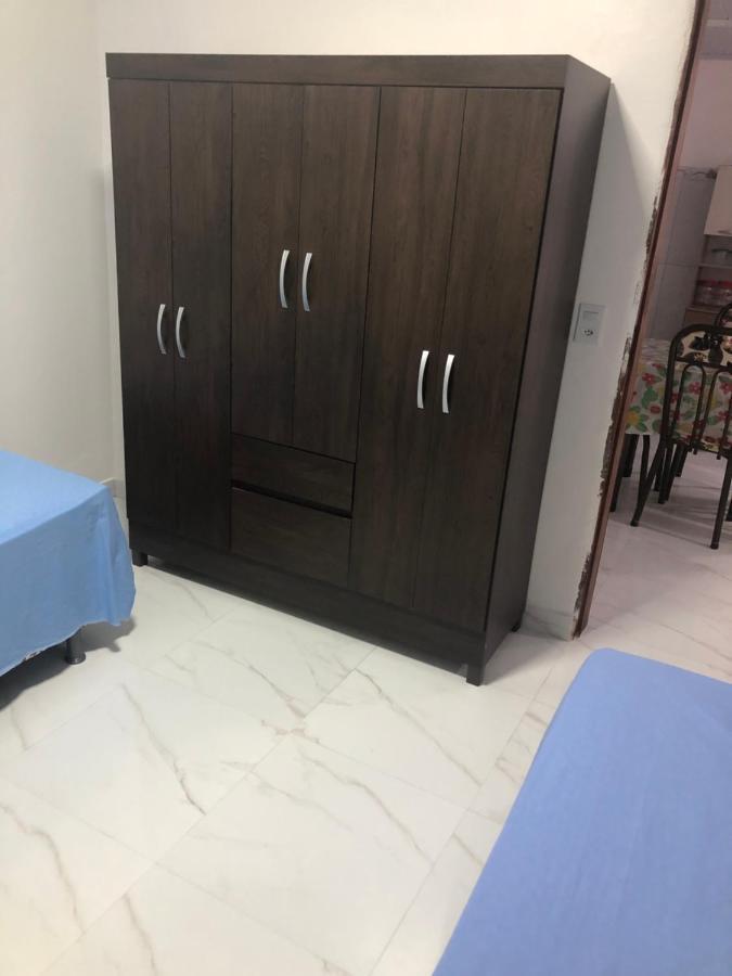 Apartamento Bem Localizado Na Av.Principal Nin Ngoại thất bức ảnh
